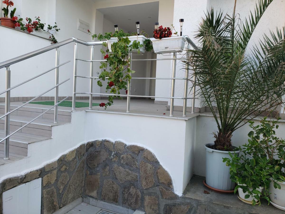 Guest House Evtimov Primorsko Esterno foto